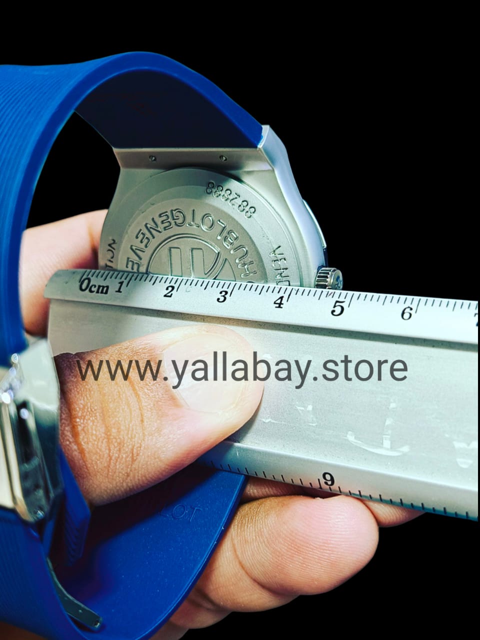 Hublot Quartz Classic Fusion Titanium 45mm – Blue & Black WATCH  WITH BOX